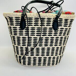 On 34th Isabellaa Straw Medium Tote Bag Drawstring Gold Hardware White Black